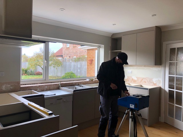FITTED KITCHEN TEMPLATING FOR QUARTZ